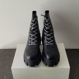 NWT Sam Edelman | Women's Demi Quilted Lug Sole Combat Booties